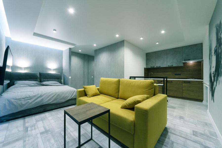 Hotrent Olympic Kyiv Exterior foto